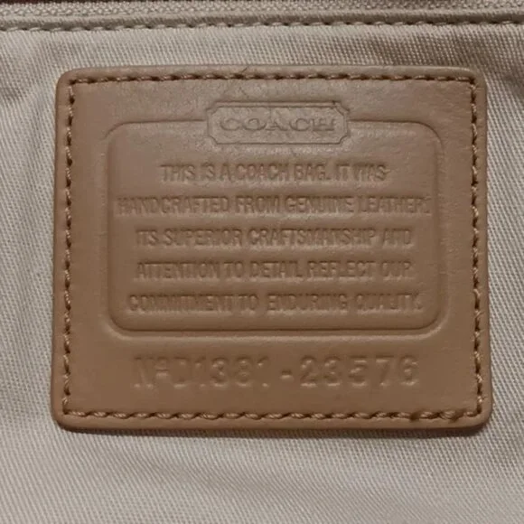 Coach East West City Tote Bag F23576 Tan Beige Saffiano Leather Shoulderbag GUC - Picture 16 of 16